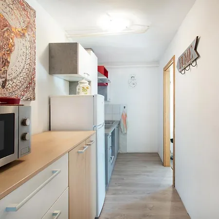 Bronia 3 Bedroom & Free Parking Appartamento *