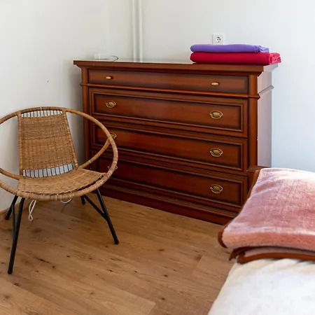 Bronia 3 Bedroom & Free Parking Apartamento