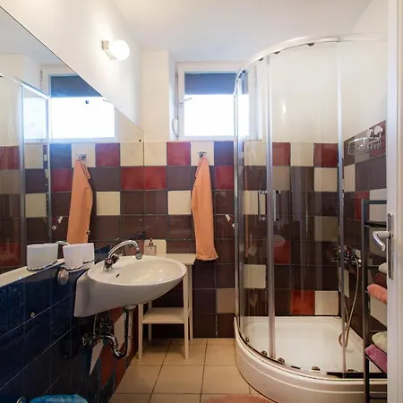 Bronia 3 Bedroom & Free Parking Apartamento Liubliana